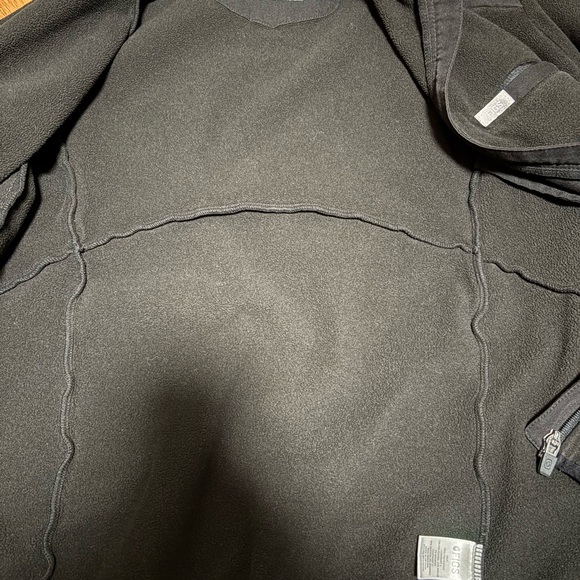FIGS on shift fleece jacket XS in black color - Picture 6 of 9
